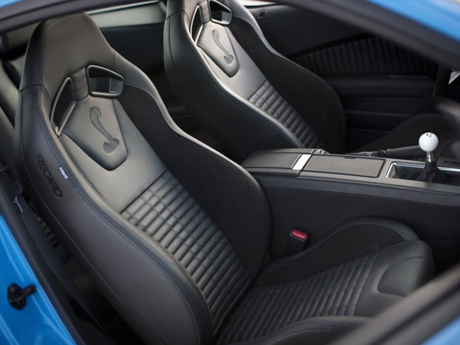 Shelby GT500 SVT 2012 года  (фото 21 из 31)